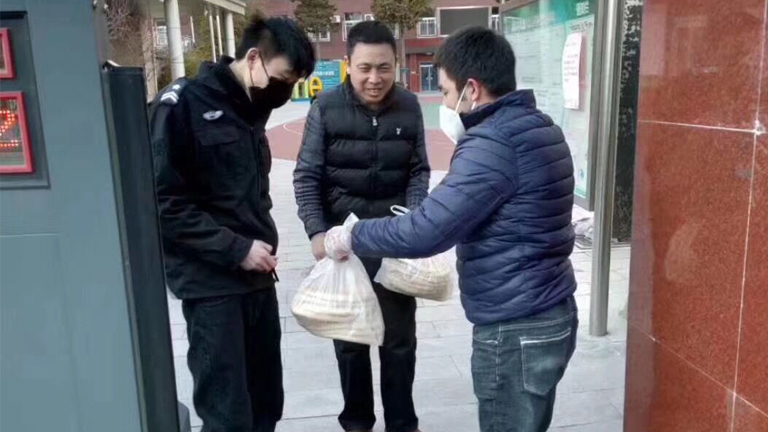 Xinjiang'da salgınla mücadele çabaları