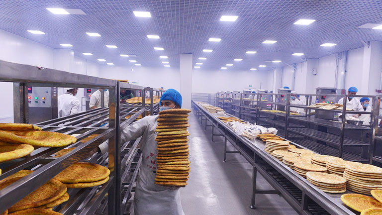 Xinjiang'ın nan ekmeği ülke genelinde rağbet gören bir lezzet