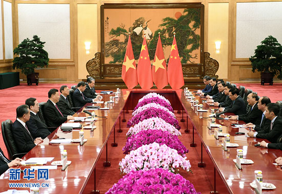 Pangulong Tsino, nakipagtagpo sa PM ng Biyetnam