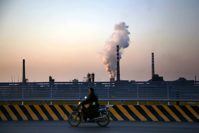 Çin’de dünyanın en büyük karbon piyasası açıldı_fororder_VCG111320191370