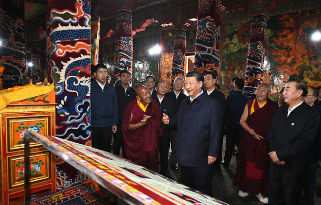 Xi Jinping, naglakbay-suri sa Lhasa, Tibet_fororder_xjpls2