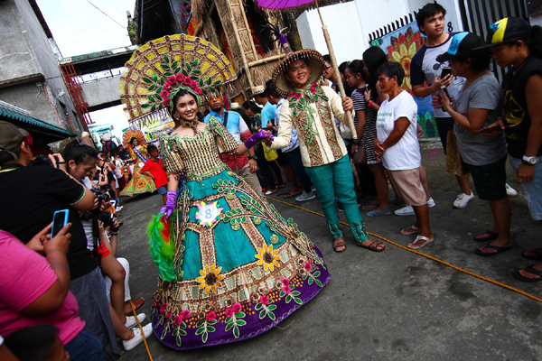 Ika-4 na Pestibal ng Pag-ani ng mga Magsasakang Tsino, dumating na; Pahiyas Festival sa Lucban, probinsyang Quezon_fororder_20210923Ani13600