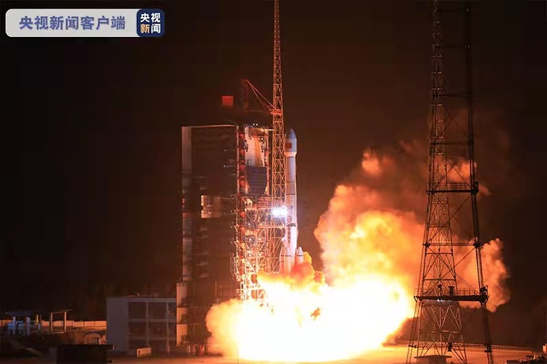 Çin, uzaya yeni uydu gönderdi_fororder_微信图片_20211214095759