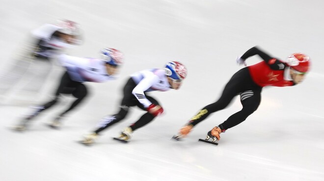 [Beijing 2022 Winter Olympics] Short-track speed skating: bilis at kasiglahan ng larong pangyelo_fororder_20220124skating1