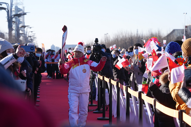 2022 Beijing Winter Olympic torch relay, simula na_fororder_20220202torch1620