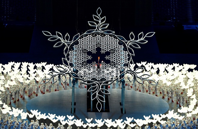 Espesyal na Olympic Cauldron, inihandog sa pagbubukas ng Beijing Winter Olympics_fororder_image015