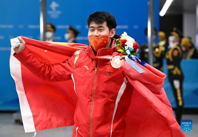 Yan Wengang, natamo ang medalyang tanso sa men's skeleton sa Beijing Winter Olympics_fororder_49b92b65b9dc4f56a4ddb48009f8802b