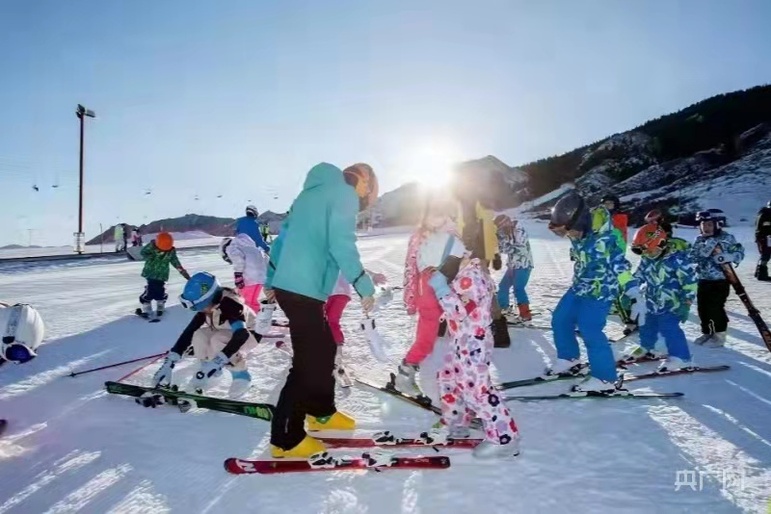 Kış olimpiyat oyunları, Xinjiang’da buz ve kar turizminin gelişmesine dinamizm kattı_fororder_WechatIMG583