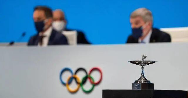 Olympic Cup, iginawad ng IOC sa mga mamamayang Tsino_fororder_20220220OlympicCup