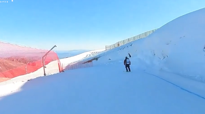 Alp kayakçısı fotoğrafçıların zorlu görevi