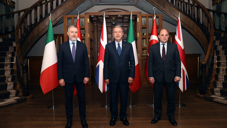 Türkiye, İtalya ve İngiltere savunma bakanlarından üçlü toplantı_fororder_fdf