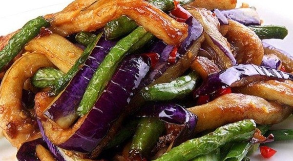 Stir-fried Eggplants